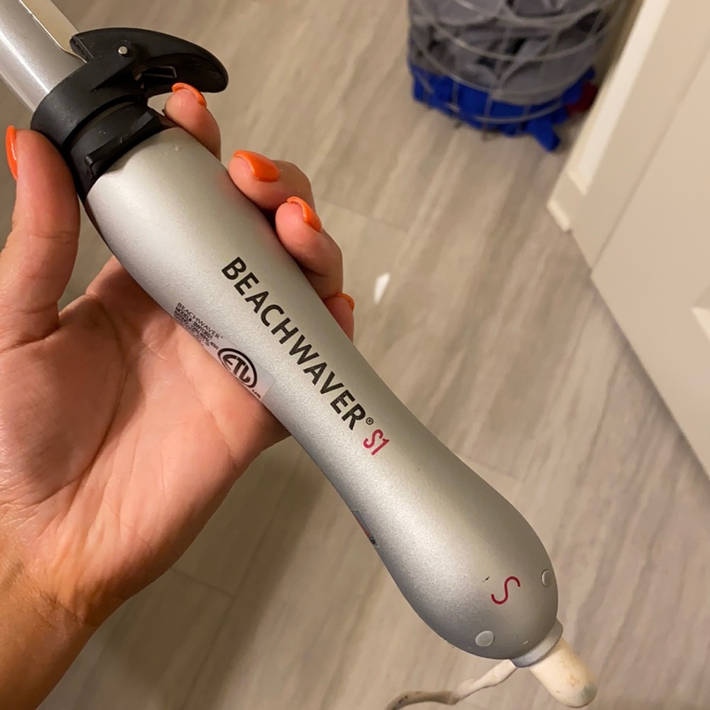 Beachwaver S1 curler